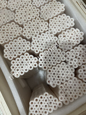 Isolateurs en céramique d'alumine Alsint C799 à haute température 99,7 % pour four