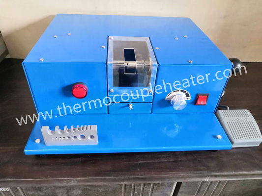 poudre minérale du câble 2600W isolé secouant la machine pour éplucher la gaine